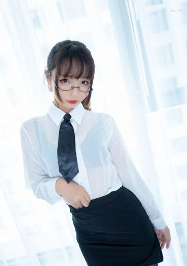温碧霞5部三级在线看蓝色时期_BD英语全集免费观看