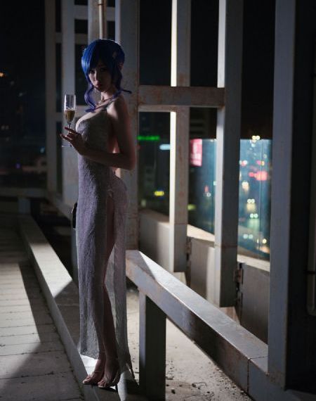 美女的咪咪_超清高清电影在线