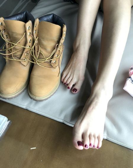 《职场妻子的出轨》女主角是谁_高清高清迅雷在线观看