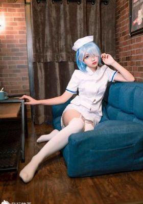 午夜爱爱影院_十万网红美女美酱