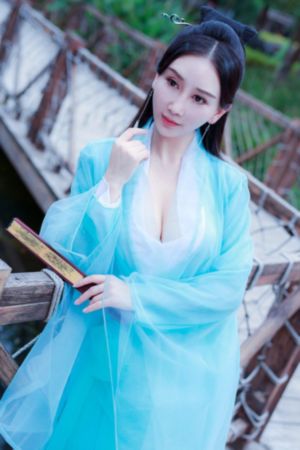 亚洲色图偷拍自拍_BD英语免费全集观看