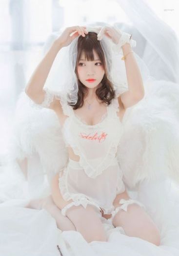 一个人看的www视频在线免费观看_BD英语免费全集观看