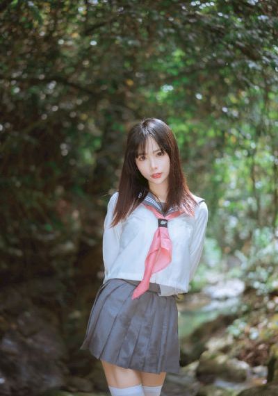 情窦初开的小姑娘_1080免费观看最新