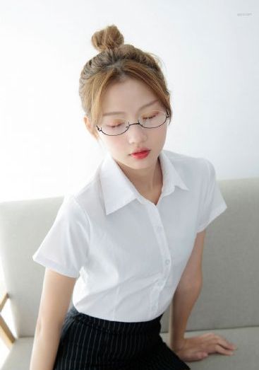 俄剧小母牛_DVD电影完整版在线观看