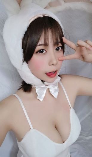 午夜精品在线观看视频_1080P在线视频播放