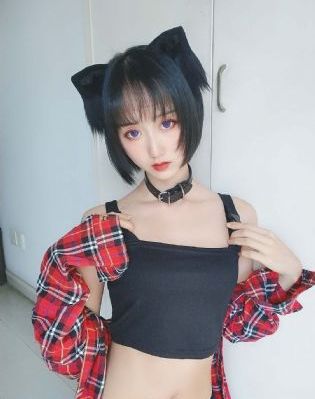 偷偷喜欢你赵露思电视剧_BD韩语电影完整版